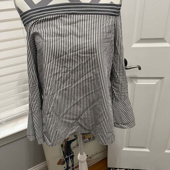 LOFT - Picture 6 of 16